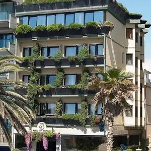 https://hotel-san-francisco-viareggio.it-tuscanyhotel.com